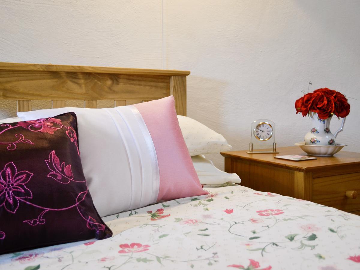 Fordbrook Cottage Brixton  Dış mekan fotoğraf